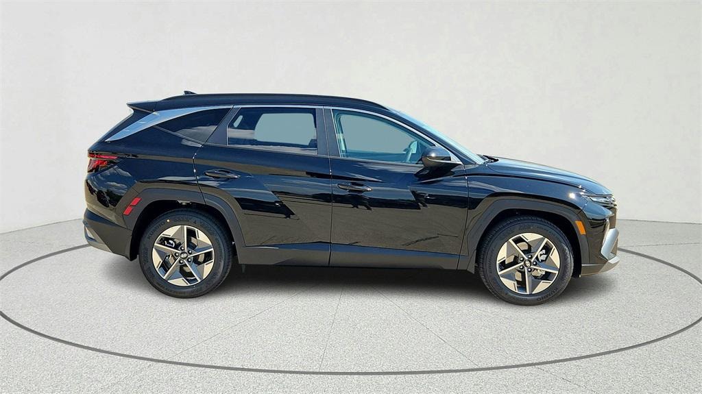 New 2026 Hyundai Tucson SEL FWD SUV