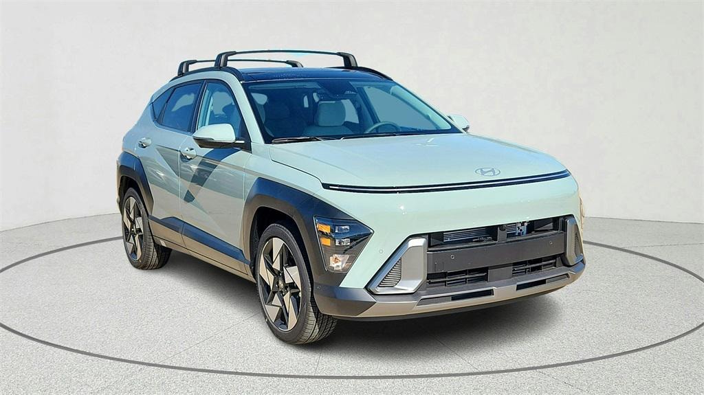 New 2026 Hyundai Kona Limited FWD SUV