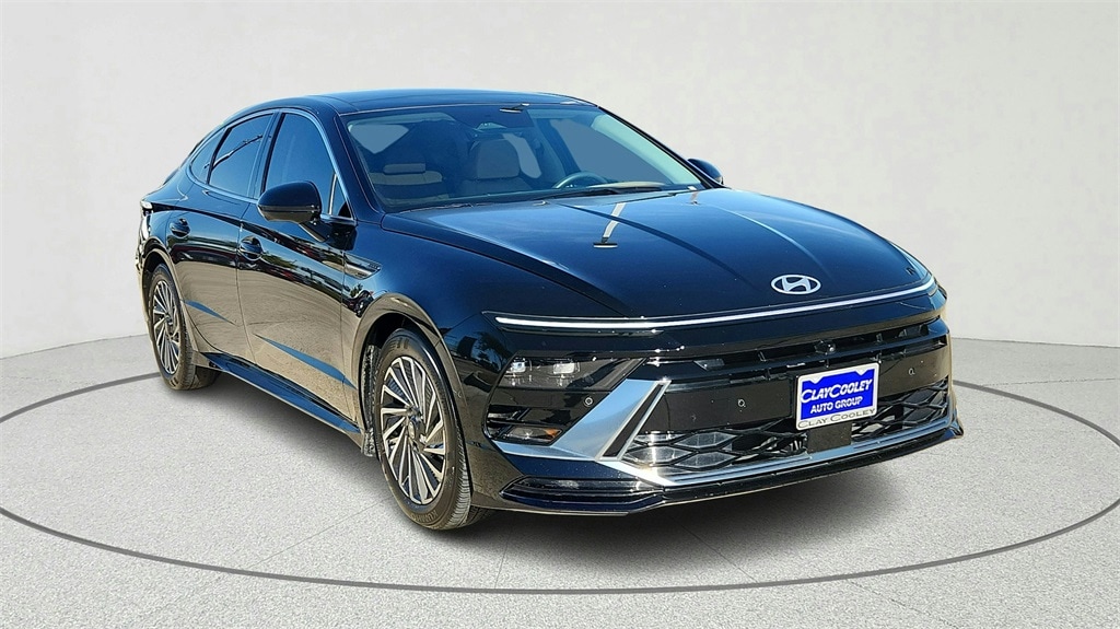 2024 Hyundai Sonata Hybrid Limited's photo