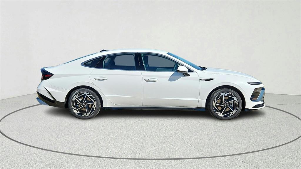 New 2026 Hyundai Sonata SEL Sport Sedan