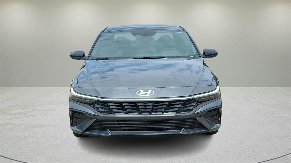 New 2025 Hyundai Elantra SEL Sport Sedan