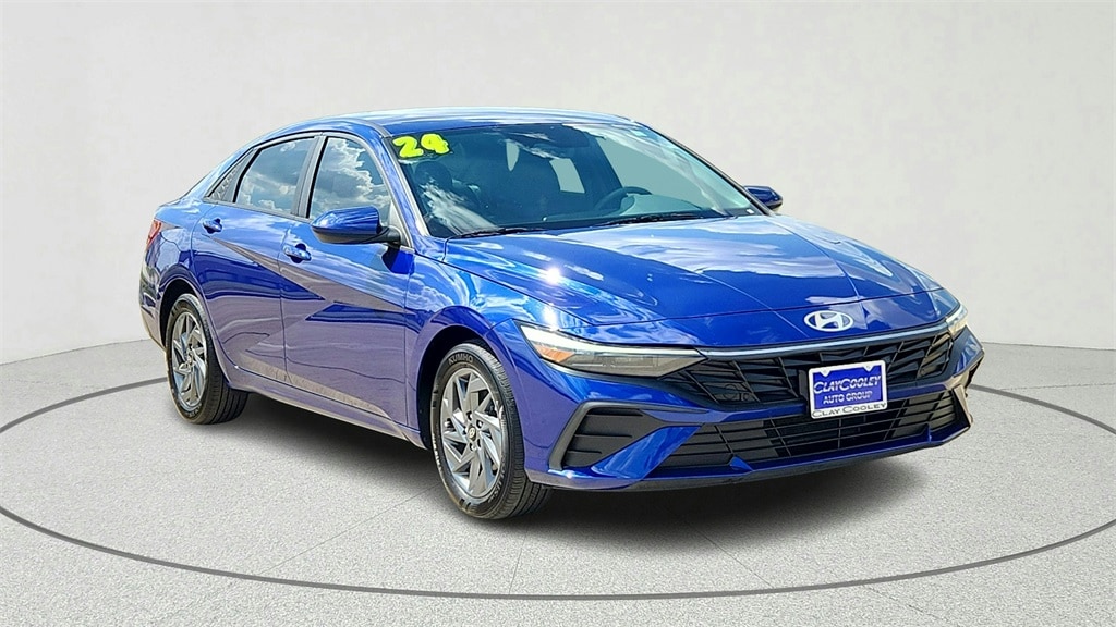 2024 Hyundai Elantra Sedan 