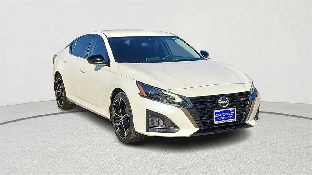 Used 2024 Nissan Altima 2.5 SR Sedan