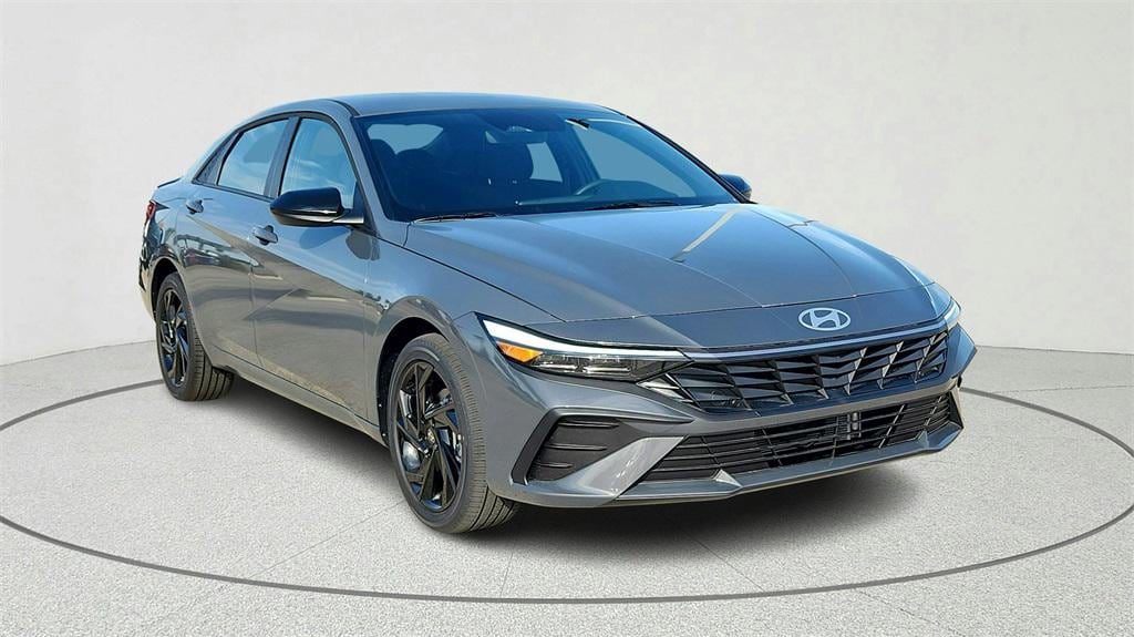 New 2026 Hyundai Elantra Hybrid SEL Sport Sedan
