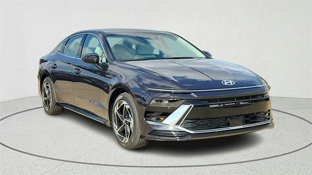 2026 Hyundai Sonata SEL's photo
