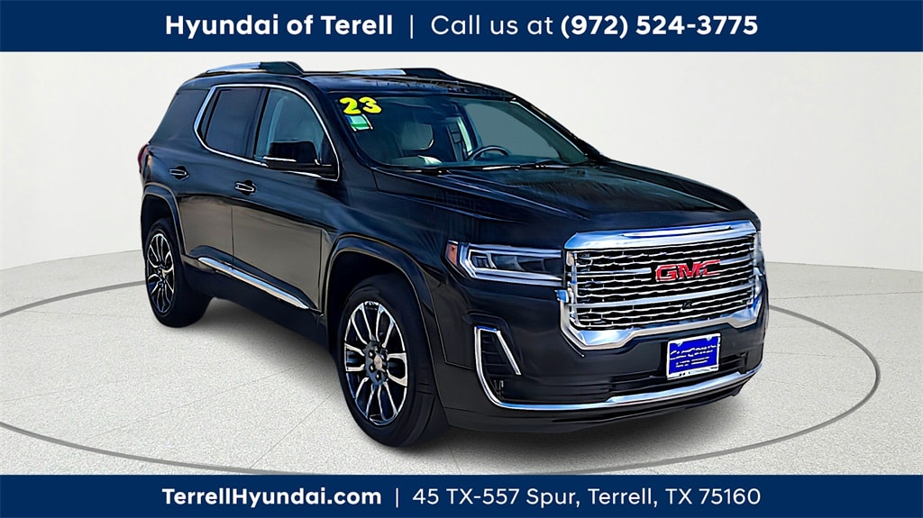 2023 GMC Acadia Denali's photo