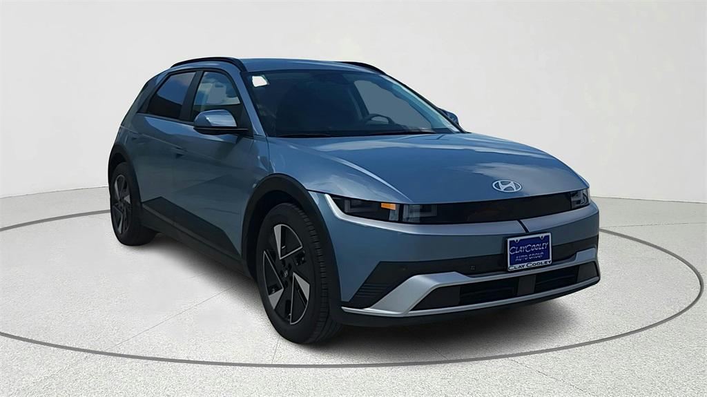 2025 Hyundai IONIQ 5 SE's photo