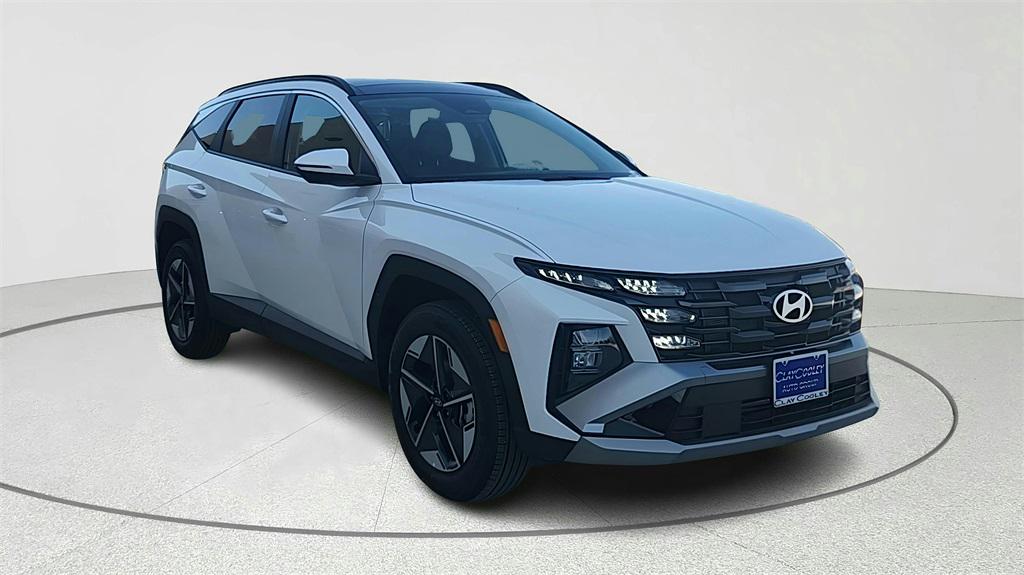 2025 Hyundai Tucson Hybrid SUV 