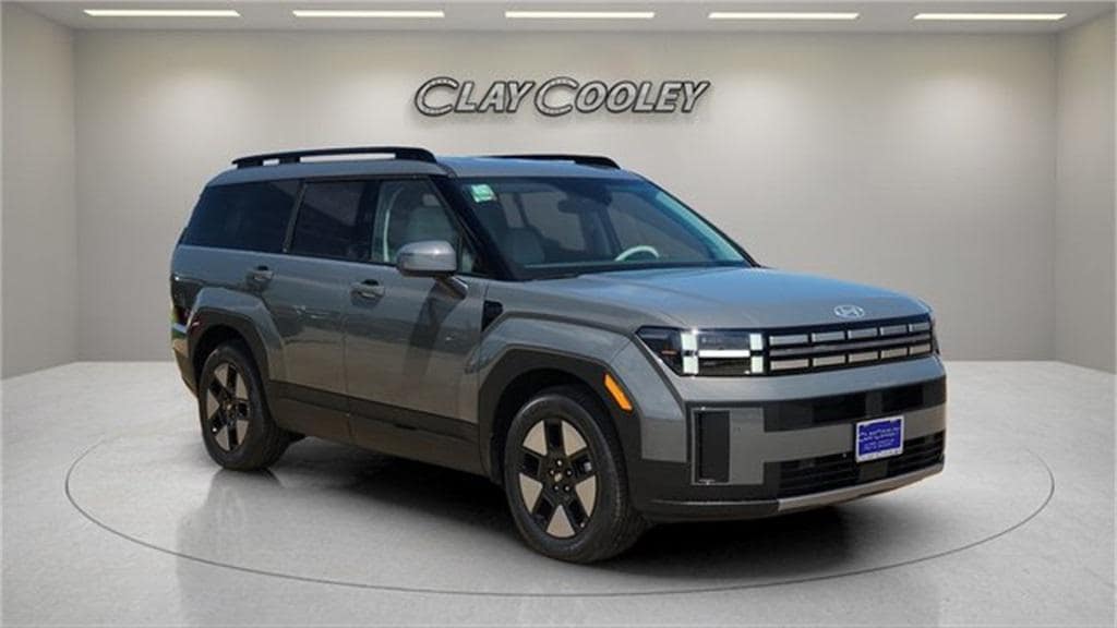 2026 Hyundai Santa Fe SEL's photo