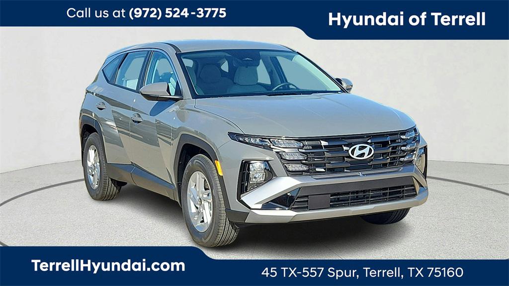 2026 Hyundai Tucson SE's photo