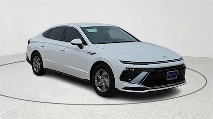 2025 Hyundai Sonata SE Sedan