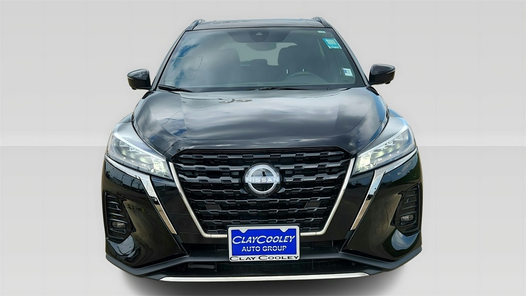 Used 2023 Nissan Kicks SR with VIN 3N1CP5DV8PL477822 for sale in Terrell, TX