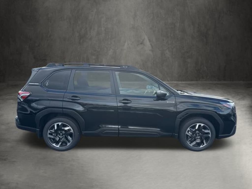 New 2025 Subaru Forester Hybrid Premium SUV