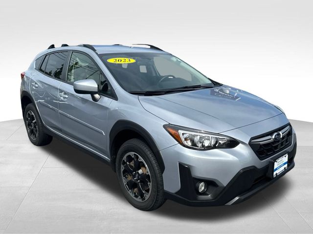 2023 Subaru Crosstrek Premium photo 3