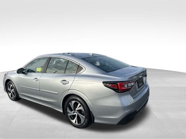 2022 Subaru Legacy Premium photo 3
