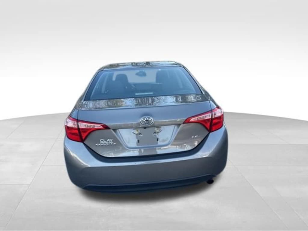 Used 2017 Toyota Corolla LE Sedan