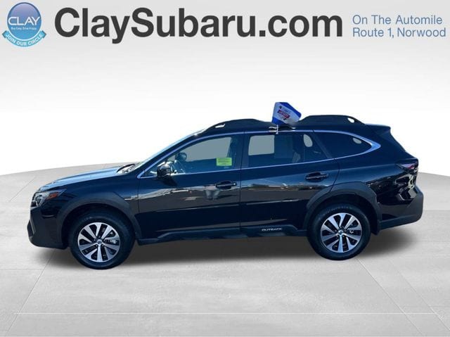 2025 Subaru Outback Premium's photo