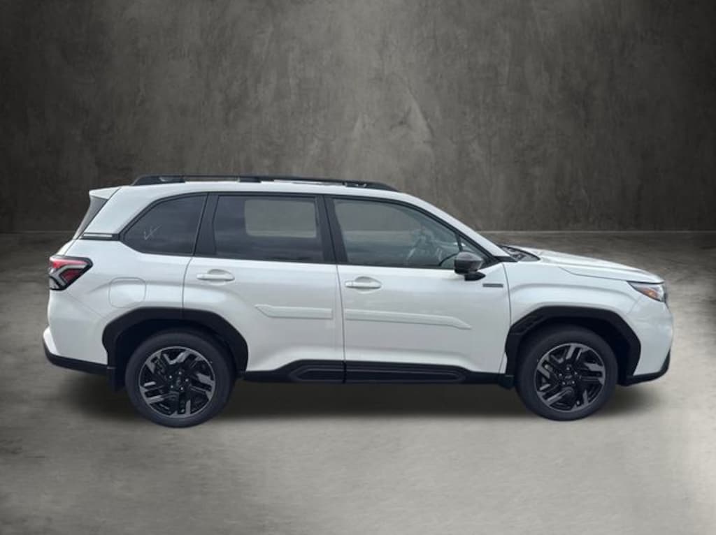 New 2025 Subaru Forester Hybrid Limited SUV