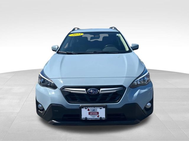 2023 Subaru Crosstrek Premium photo 2