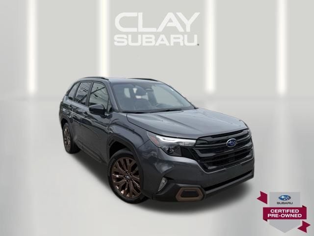 2025 Subaru Forester Sport's photo