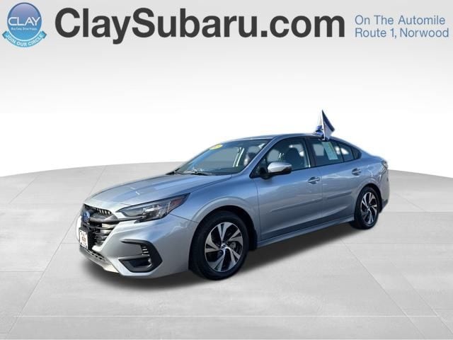 2025 Subaru Legacy Premium's photo