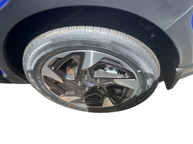 2025 Subaru Crosstrek Limited - Photo 10