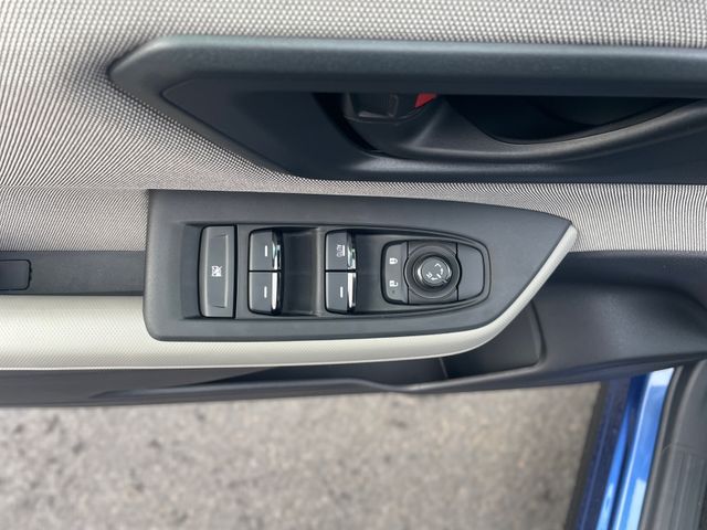 2026 Subaru Forester Base - Photo 16