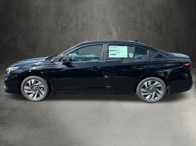 2025 Subaru Legacy Limited's photo