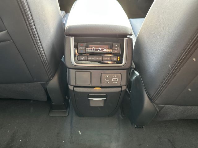 2025 Subaru Ascent Bronze Edition - Photo 23