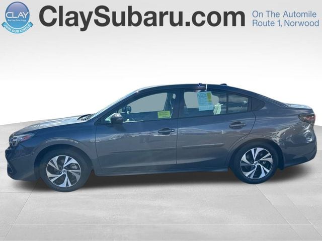 2025 Subaru Legacy Premium's photo