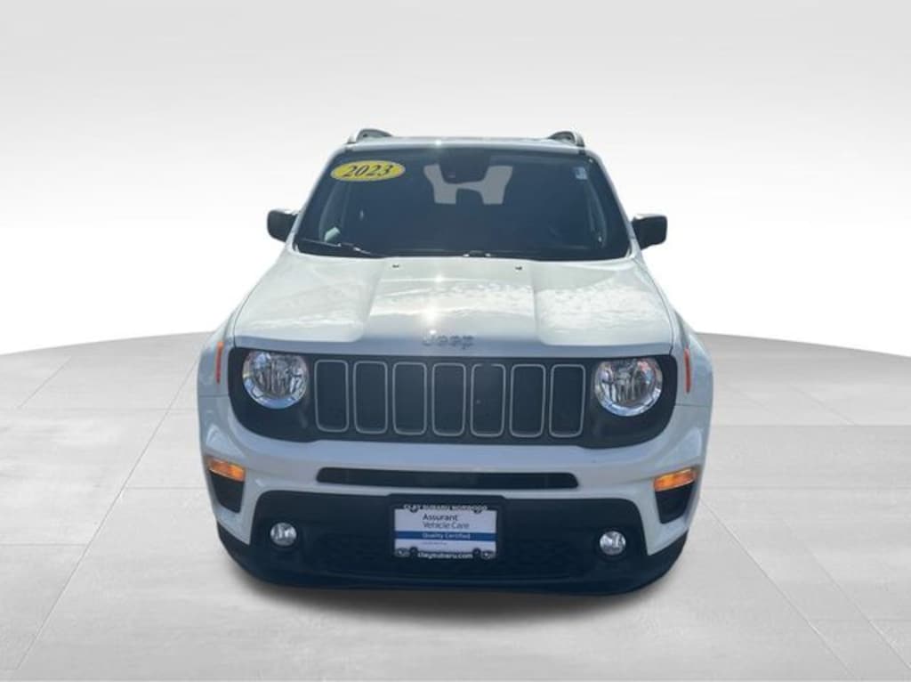 Used 2023 Jeep Renegade Latitude SUV
