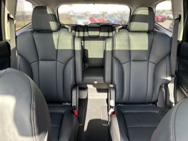 2025 Subaru Ascent Bronze Edition - Photo 22