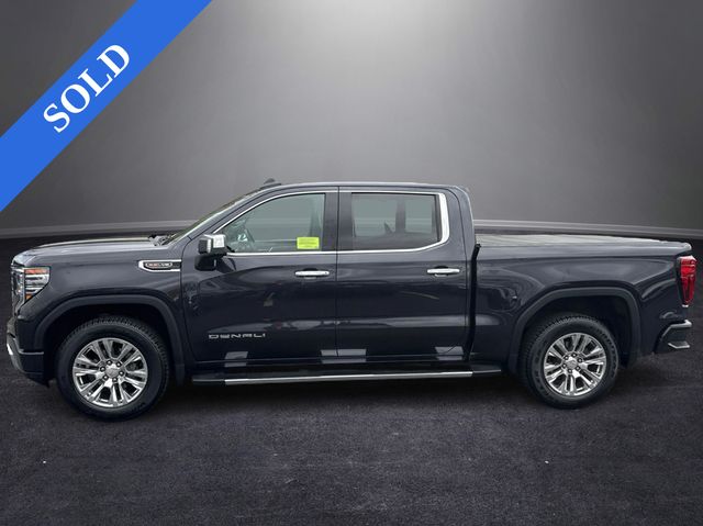 2022 GMC Sierra Denali's photo