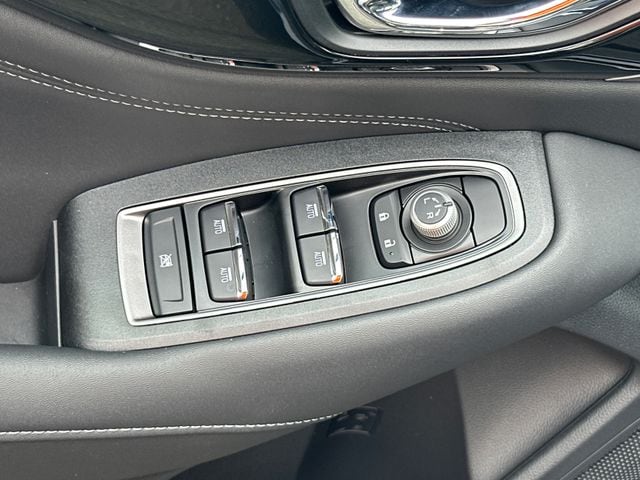 2025 Subaru Legacy Limited - Photo 17