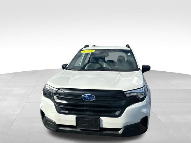 2025 Subaru Forester Base photo 2