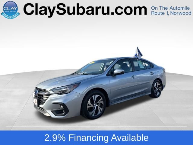 2025 Subaru Legacy Premium's photo