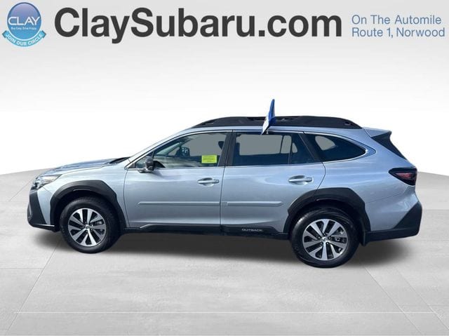 2025 Subaru Outback Base's photo