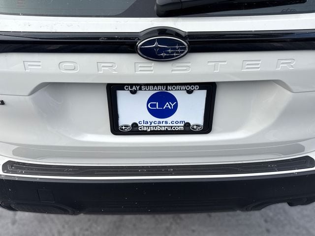 2026 Subaru Forester Base - Photo 10