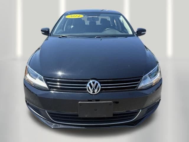 Used 2014 Volkswagen Jetta SE with VIN 3VWD17AJ8EM429502 for sale in Norwood, MA