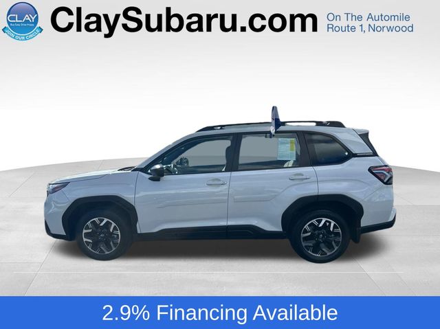 2025 Subaru Forester Base's photo