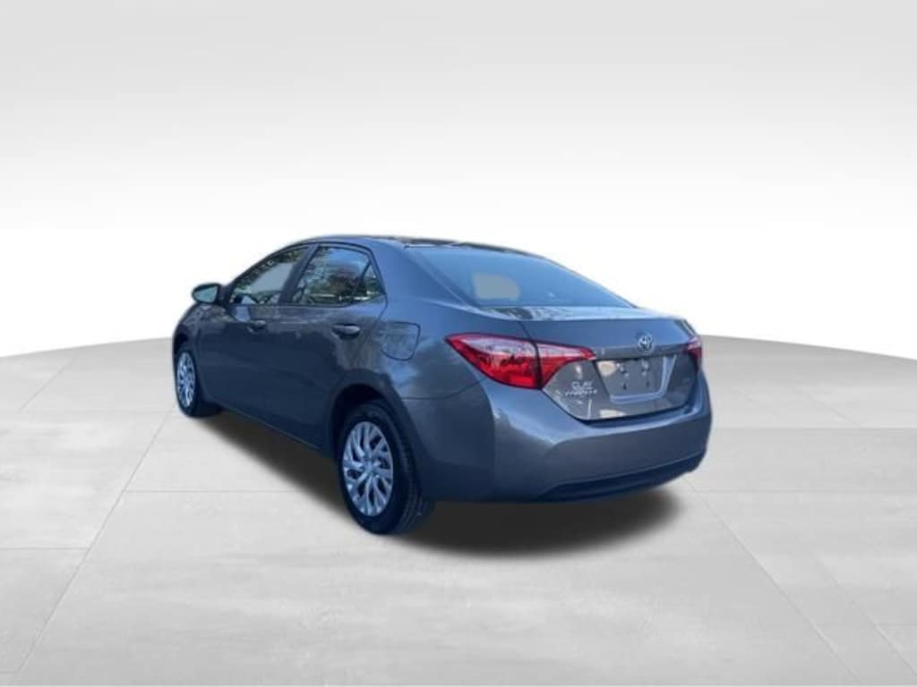 Used 2017 Toyota Corolla LE Sedan