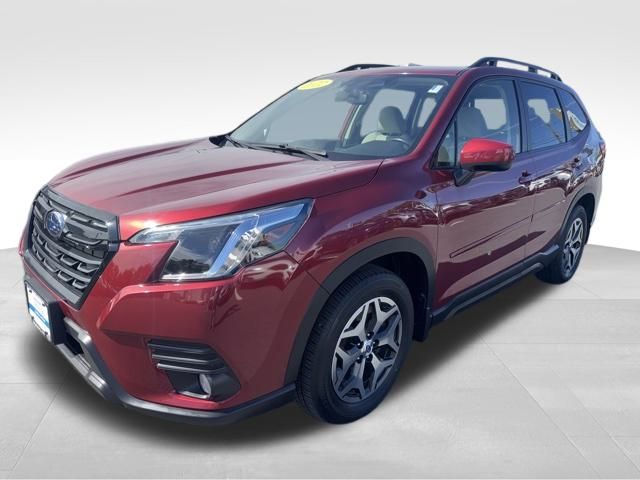2022 Subaru Forester Premium photo 3