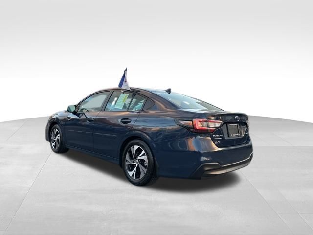 2025 Subaru Legacy Premium photo 3