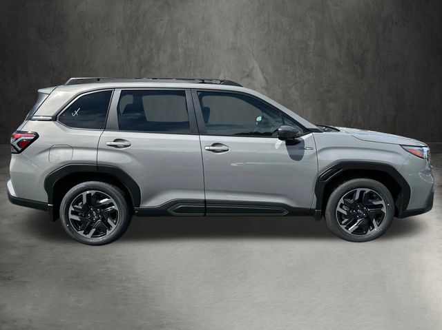 2025 Subaru Forester Limited photo 4