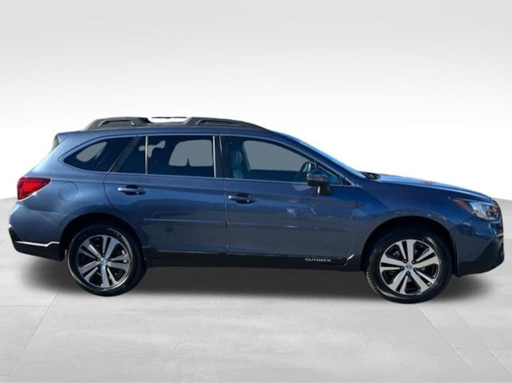 Used 2018 Subaru Outback 2.5i Limited SUV