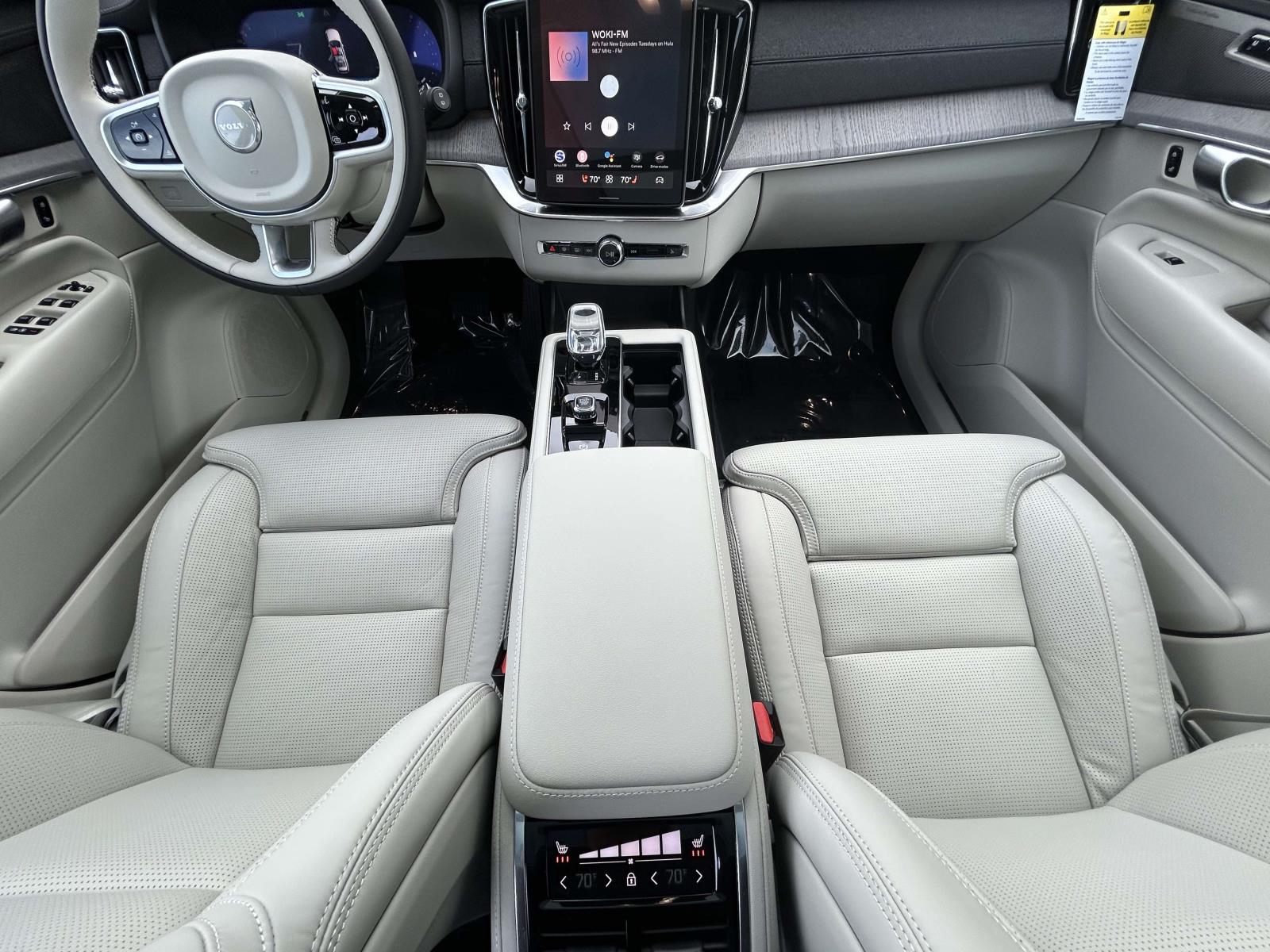 2026 Volvo XC90 Ultra - Photo 14