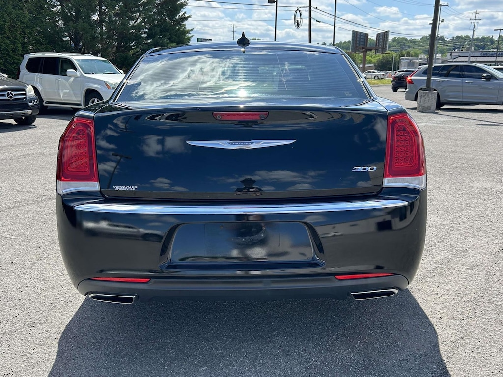 Used 2017 Chrysler 300 Limited RWD Car
