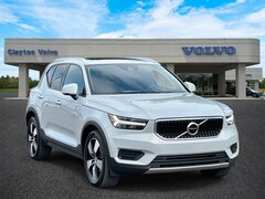 2020 Volvo XC40 T5 AWD Momentum All Wheel Drive