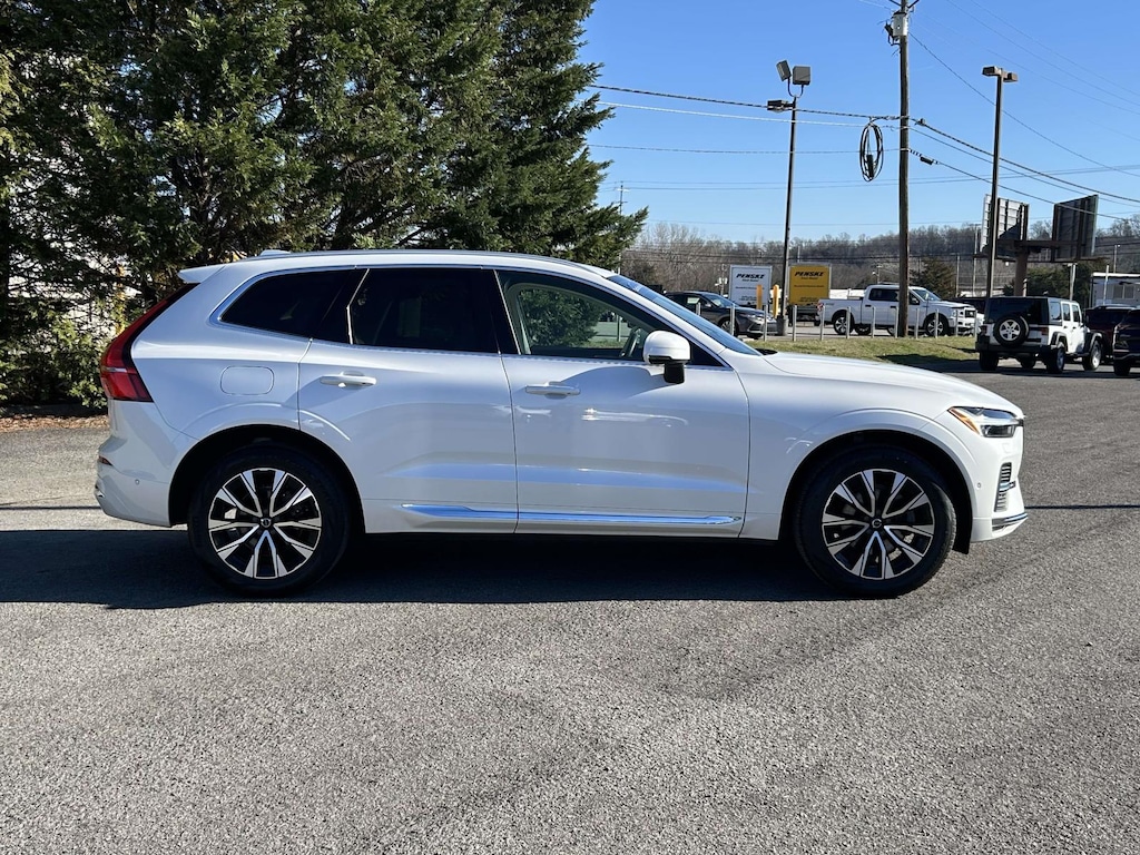 Certified 2023 Volvo XC60 B5 AWD Plus Bright Theme Sport Utility