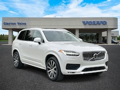 2023 Volvo XC90 B5 AWD Core 7P AWD